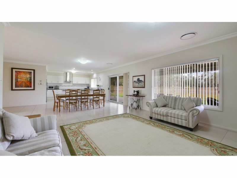 23R Wilfred Smith Drive, Dubbo NSW 2830