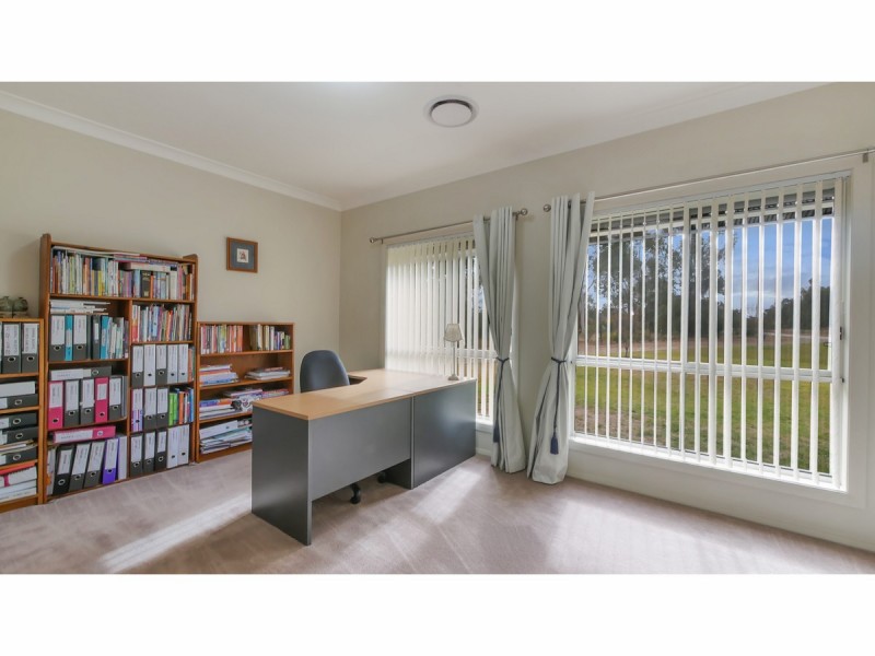 23R Wilfred Smith Drive, Dubbo NSW 2830