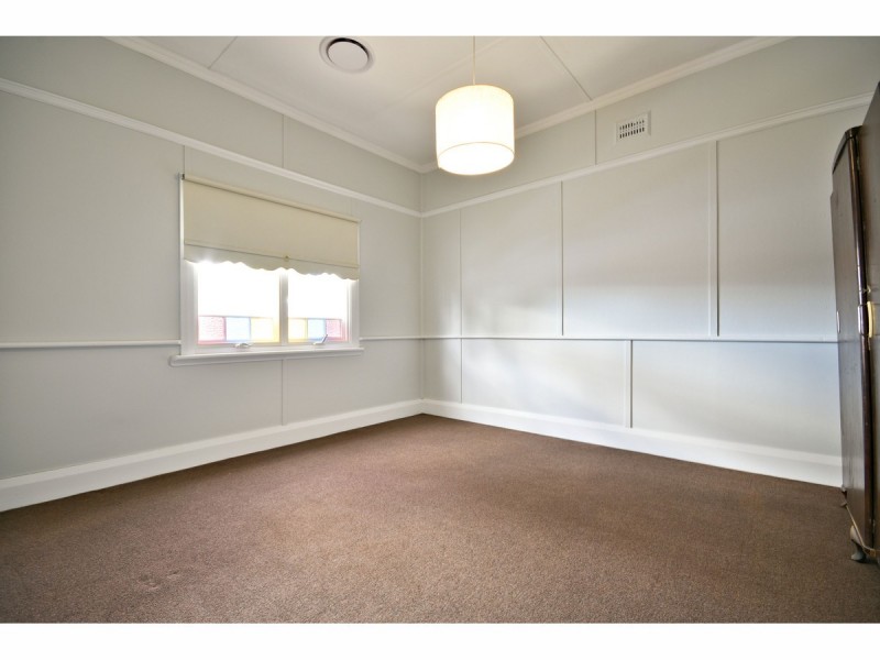 21 Macleay Street, Dubbo NSW 2830