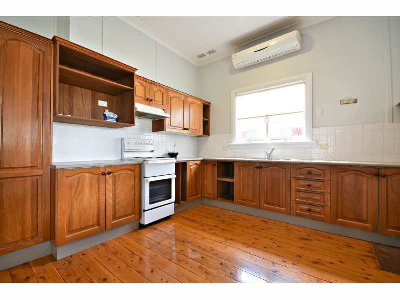 21 Macleay Street, Dubbo NSW 2830