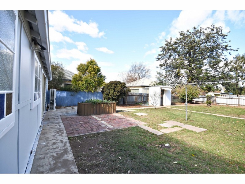 21 Macleay Street, Dubbo NSW 2830