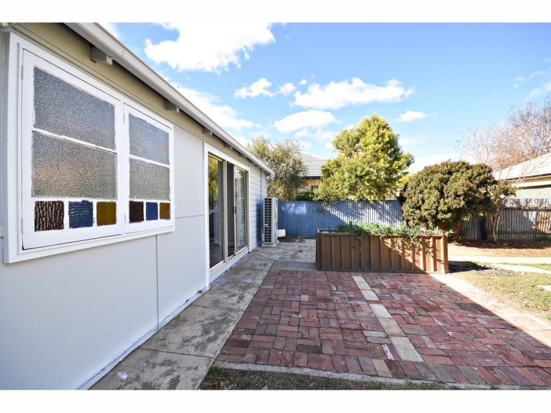 21 Macleay Street, Dubbo NSW 2830