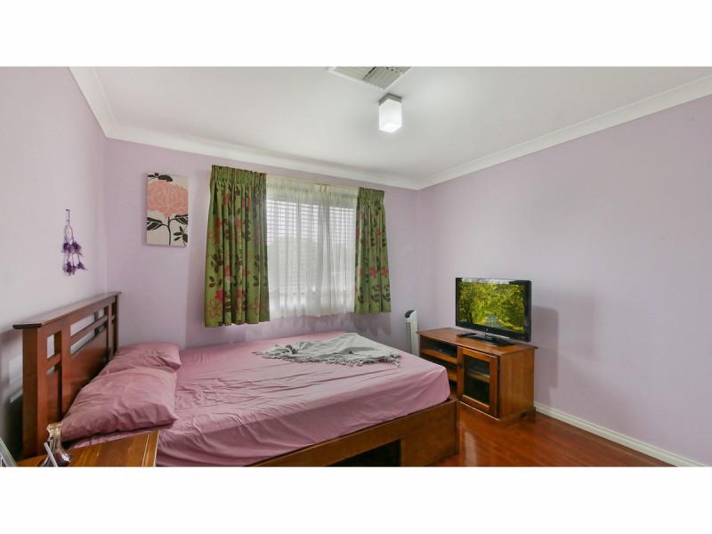 105 Oak Crescent, Narromine NSW 2821