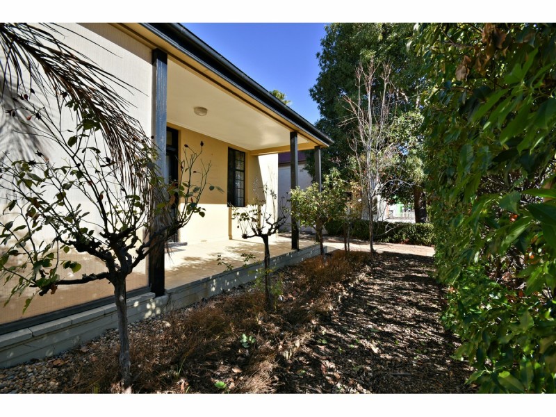155 Cobra Street, Dubbo NSW 2830