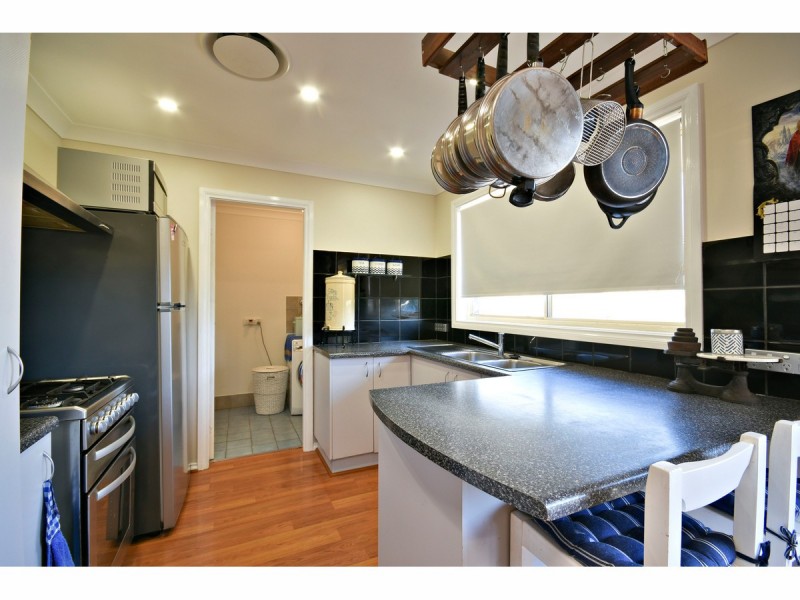 27 Pegasus Place, Dubbo NSW 2830