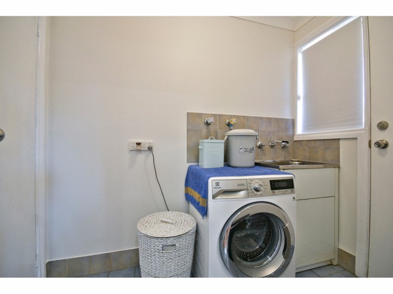 27 Pegasus Place, Dubbo NSW 2830