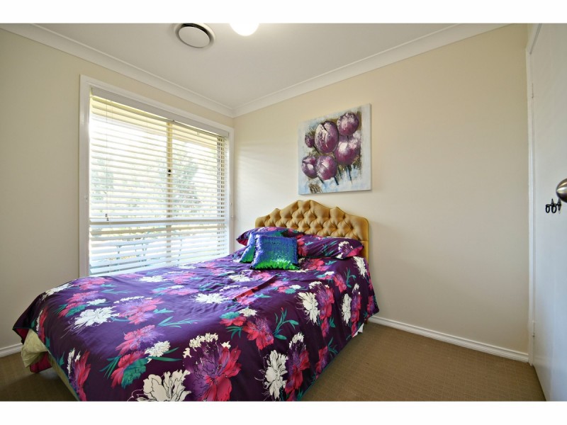 27 Pegasus Place, Dubbo NSW 2830
