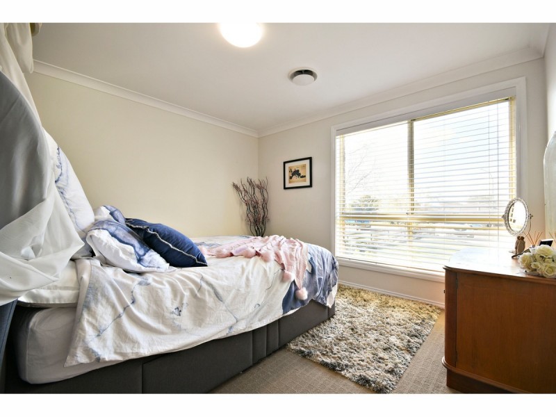 27 Pegasus Place, Dubbo NSW 2830