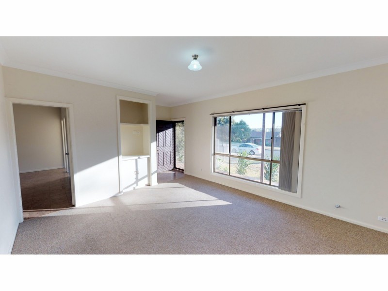 39 Hazelwood Drive, Dubbo NSW 2830