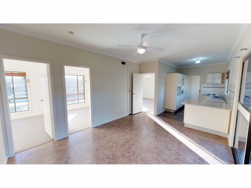 39 Hazelwood Drive, Dubbo NSW 2830