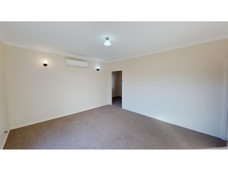 39 Hazelwood Drive, Dubbo NSW 2830