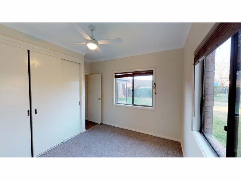39 Hazelwood Drive, Dubbo NSW 2830