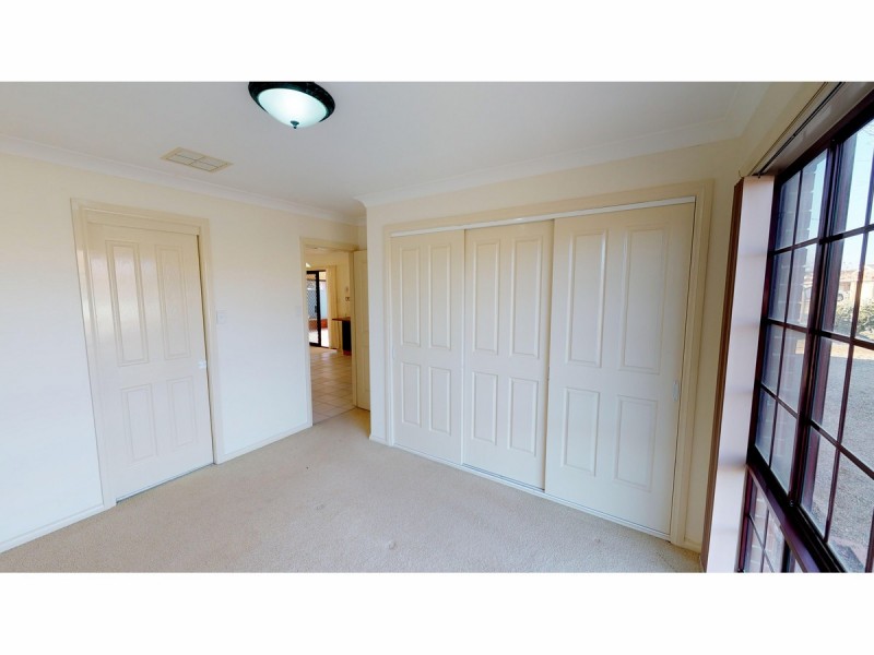 2 Gwydir Court, Dubbo NSW 2830