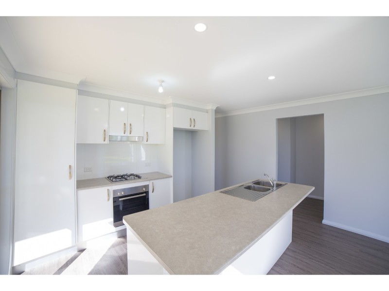 30 Apsley Crescent, Dubbo NSW 2830