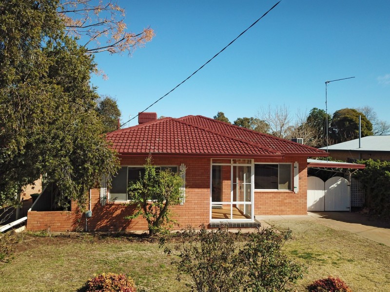 37 Meek Street, Dubbo NSW 2830