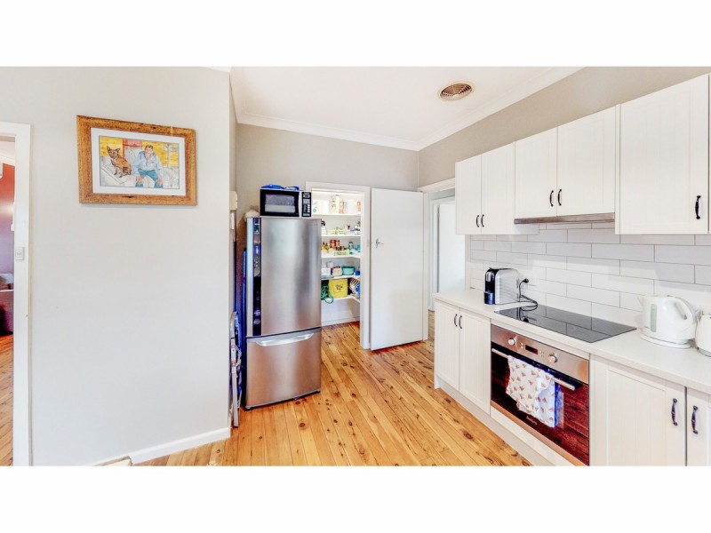 37 Meek Street, Dubbo NSW 2830