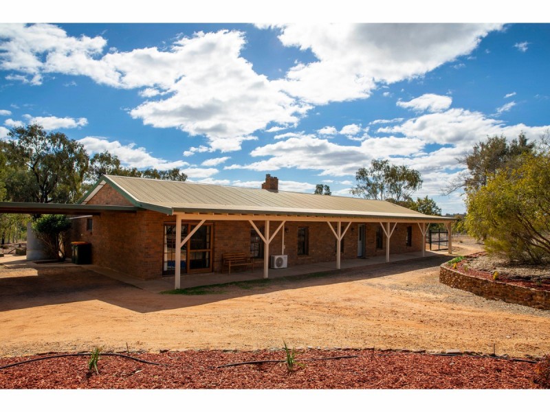 20R Ascot Park Road, Dubbo NSW 2830