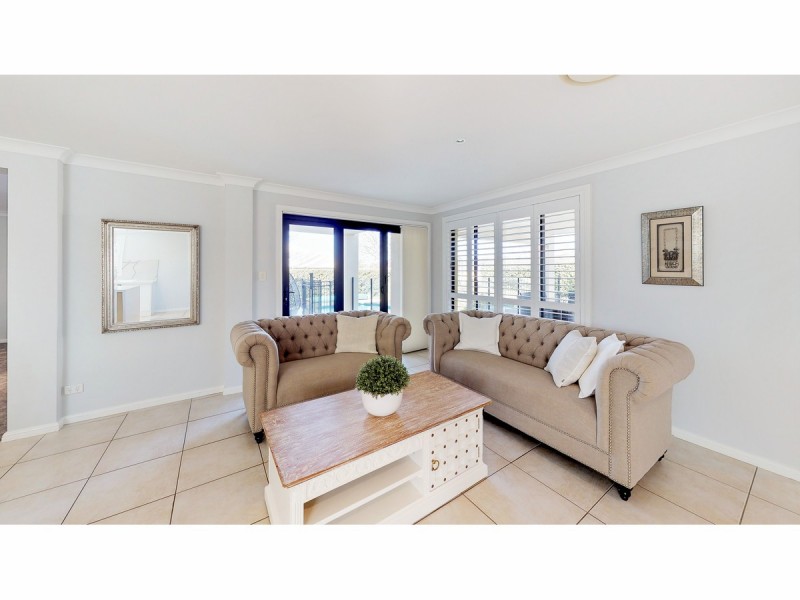 19 Lakeside Circuit, Dubbo NSW 2830