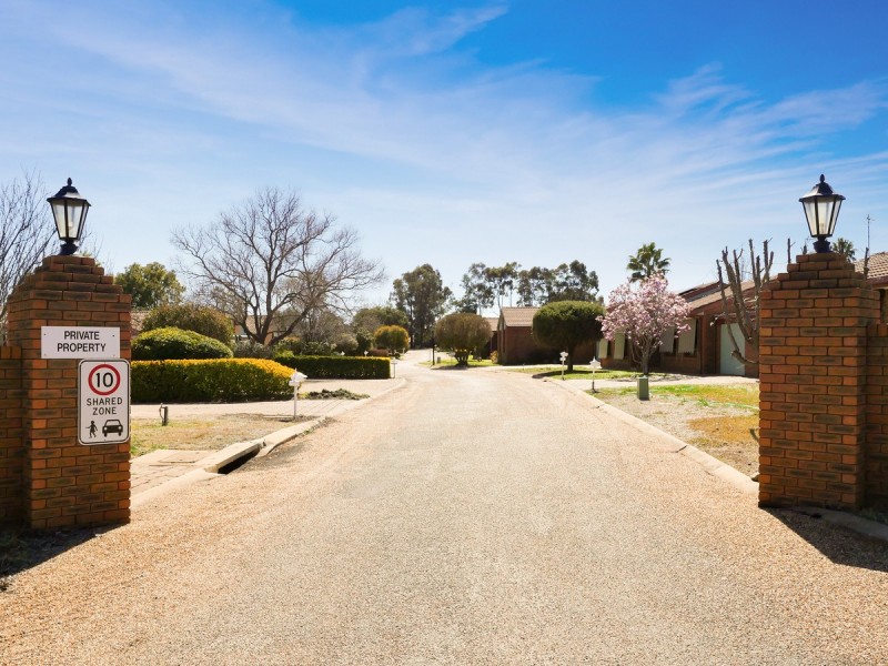 20/1 Beddoes Avenue, Dubbo NSW 2830