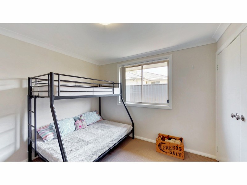 33 Catherine Drive, Dubbo NSW 2830