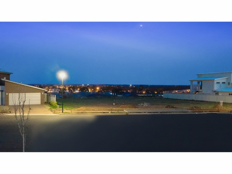 20 Champagne Drive, Dubbo NSW 2830