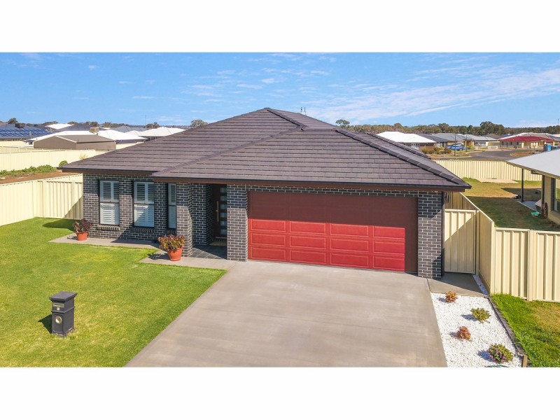 5 Graza Avenue, Dubbo NSW 2830