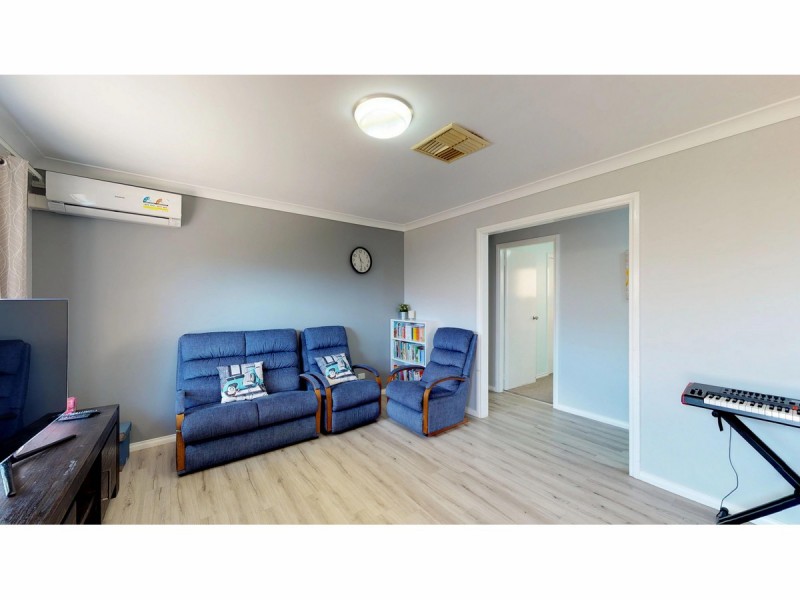 6 Magpie Close, Dubbo NSW 2830