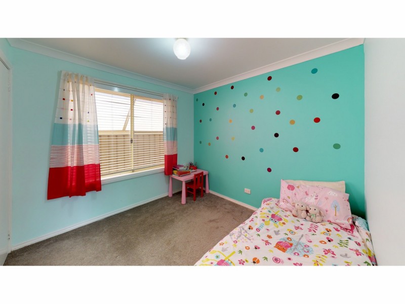 6 Magpie Close, Dubbo NSW 2830