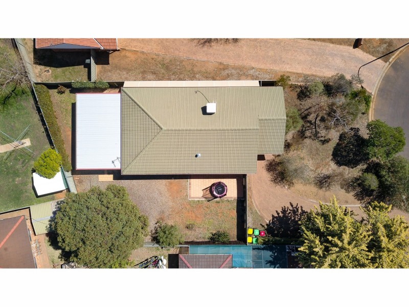 6 Magpie Close, Dubbo NSW 2830
