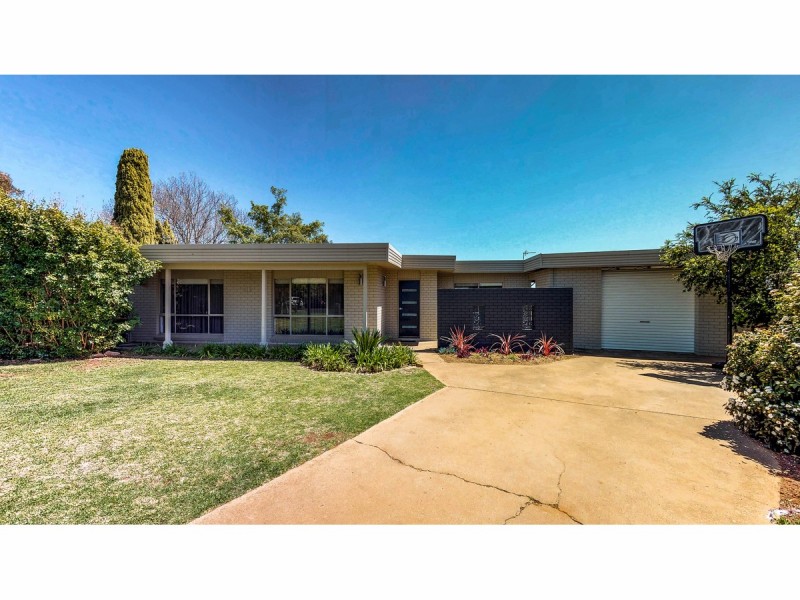 10 Mulga Court, Dubbo NSW 2830