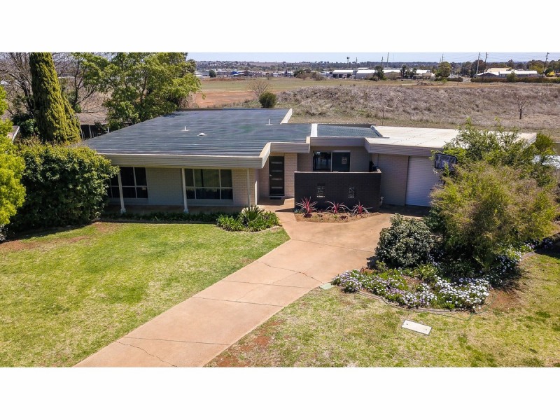 10 Mulga Court, Dubbo NSW 2830