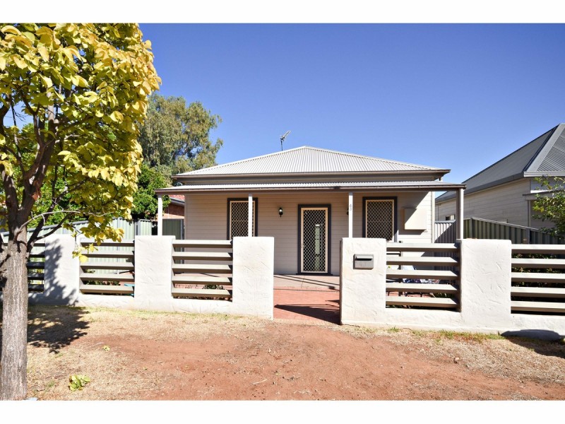 43 Sterling Street, Dubbo NSW 2830
