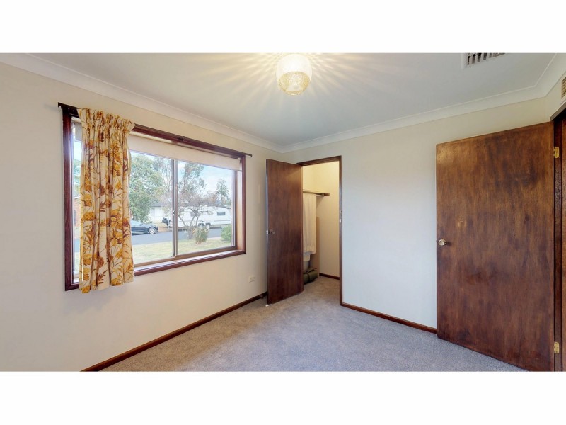 4 Parkland Place, Dubbo NSW 2830