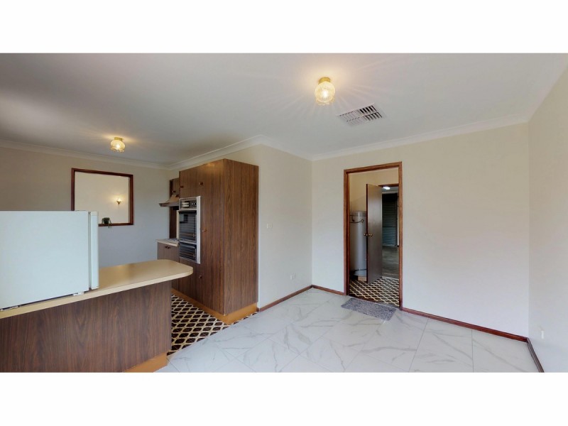 4 Parkland Place, Dubbo NSW 2830