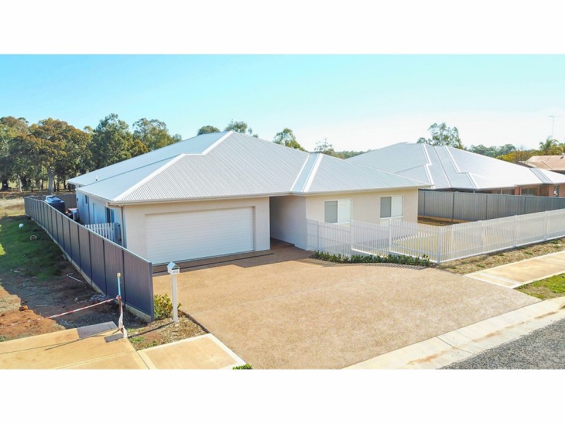 415 Macquarie Street, Dubbo NSW 2830