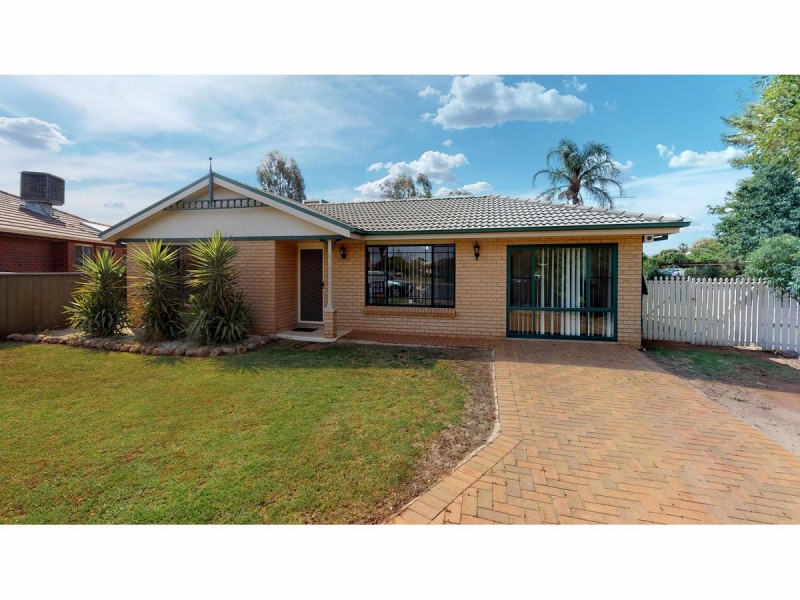 28 Eumung Street, Dubbo NSW 2830