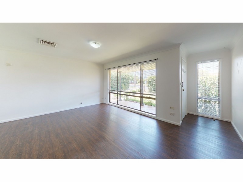 4 Heather Street, Dubbo NSW 2830