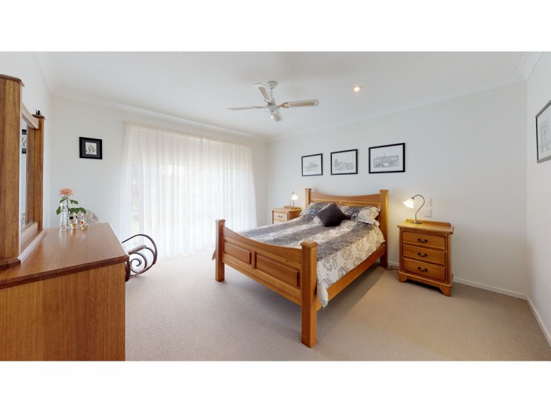 10 Poidevin Place, Dubbo NSW 2830