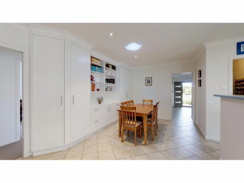 10 Poidevin Place, Dubbo NSW 2830