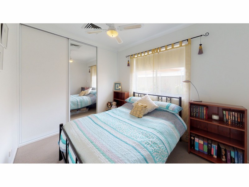 10 Poidevin Place, Dubbo NSW 2830