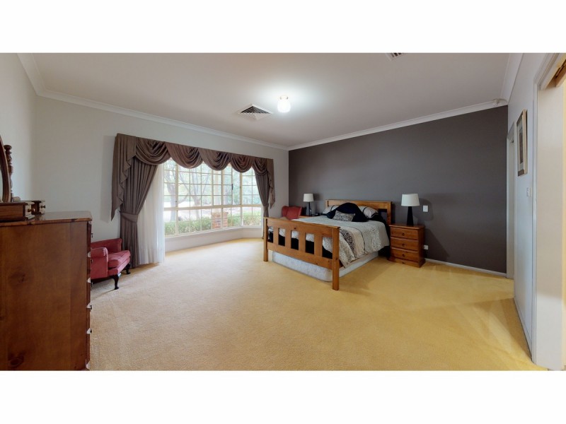 4 Chondelle Court, Dubbo NSW 2830