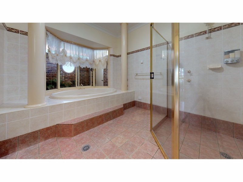 4 Chondelle Court, Dubbo NSW 2830