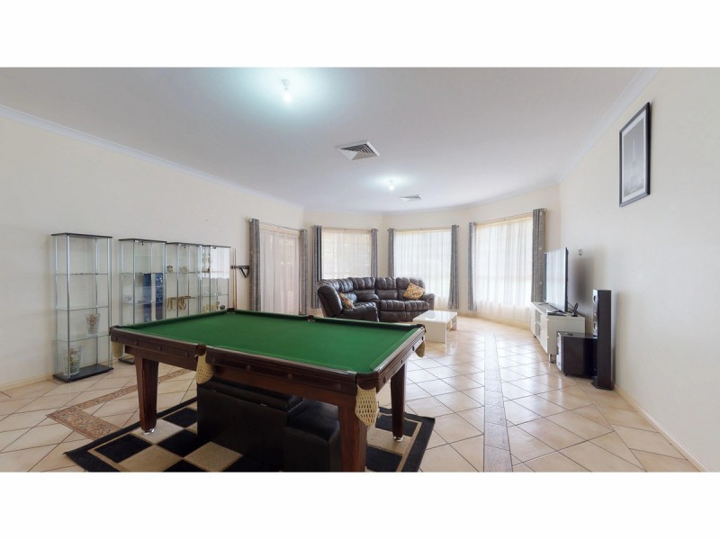 4 Chondelle Court, Dubbo NSW 2830