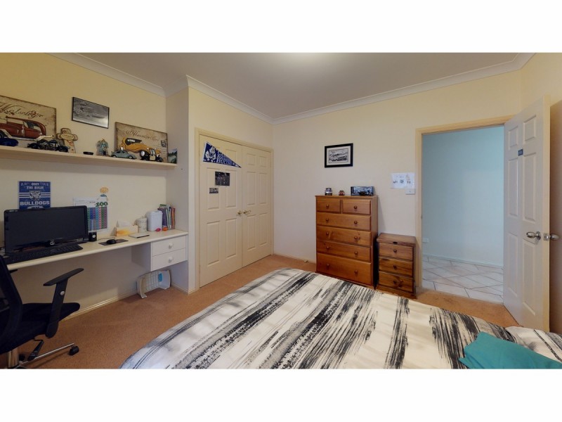 4 Chondelle Court, Dubbo NSW 2830