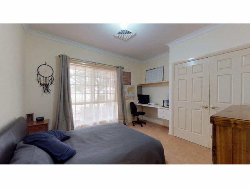 4 Chondelle Court, Dubbo NSW 2830