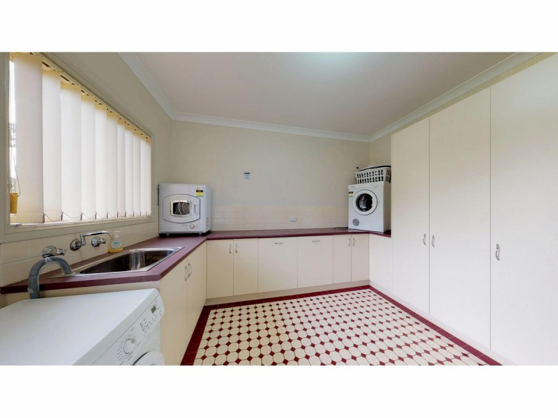 4 Chondelle Court, Dubbo NSW 2830