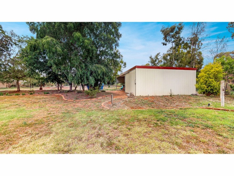 4 Chondelle Court, Dubbo NSW 2830