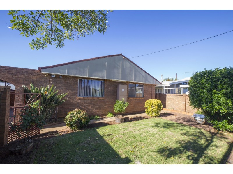 74 Whylandra Street, Dubbo NSW 2830
