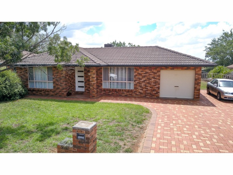 85 Websdale Drive, Dubbo NSW 2830