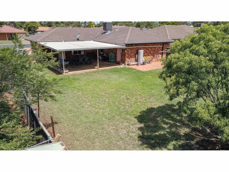 85 Websdale Drive, Dubbo NSW 2830